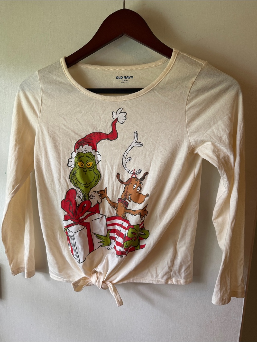 Old Navy Cream Grinch & Reindeer Tie-Front Holiday Tee